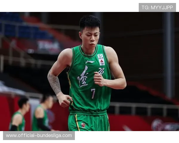 张镇麟解释转会原因：家庭因素与职业发展双重考量